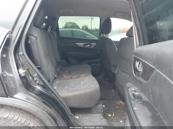 KNMAT2MV4GP690155 2016 NISSAN ROGUE - Image 8