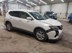 KNMAT2MV4GP694478 2016 NISSAN ROGUE