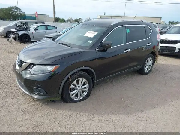 KNMAT2MV4GP699065 2016 NISSAN ROGUE - Image 2