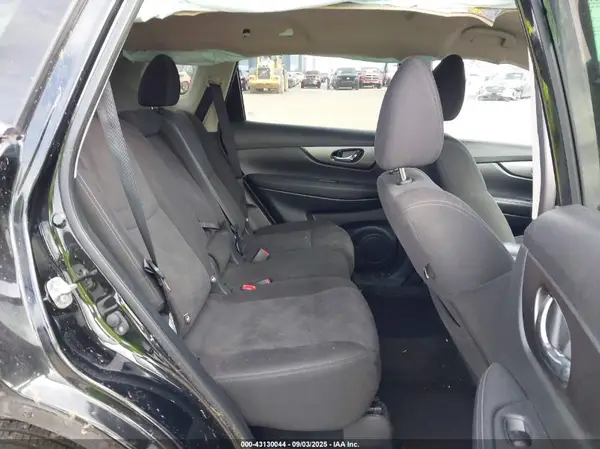 KNMAT2MV4GP699065 2016 NISSAN ROGUE - Image 8