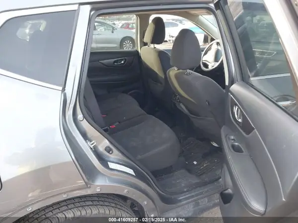 KNMAT2MV4GP700313 2016 NISSAN ROGUE - Image 8