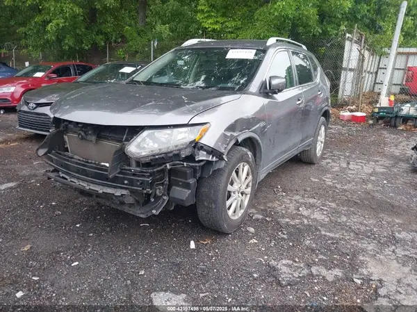 KNMAT2MV4GP700375 2016 NISSAN ROGUE - Image 2