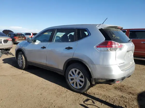 KNMAT2MV4GP701543 2016 NISSAN ROGUE - Image 2