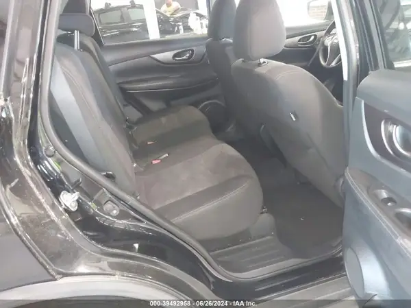 KNMAT2MV4GP713711 2016 NISSAN ROGUE - Image 8