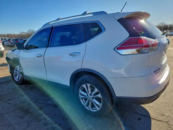 KNMAT2MV4GP719895 2016 NISSAN ROGUE - Image 2