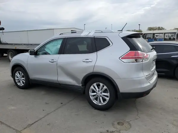 KNMAT2MV4GP720903 2016 NISSAN ROGUE - Image 2