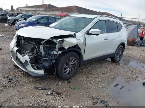 KNMAT2MV4GP725390 2016 NISSAN ROGUE - Image 2