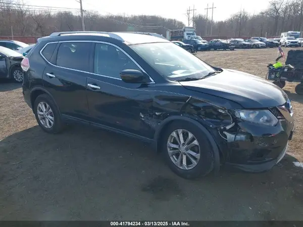 KNMAT2MV4GP727768 2016 NISSAN ROGUE - Image 1