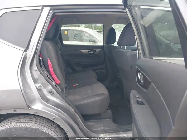 KNMAT2MV4GP732503 2016 NISSAN ROGUE - Image 8