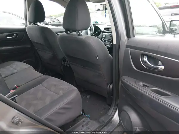 KNMAT2MV4GP732713 2016 NISSAN ROGUE - Image 8