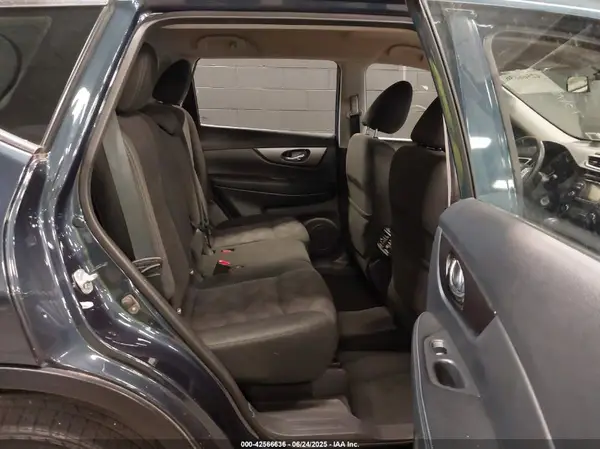 KNMAT2MV4GP734977 2016 NISSAN ROGUE - Image 8