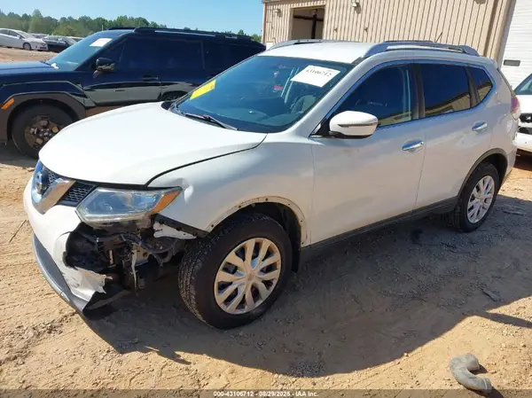 KNMAT2MV4GP735157 2016 NISSAN ROGUE - Image 2