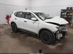 KNMAT2MV4HP501912 2017 NISSAN ROGUE