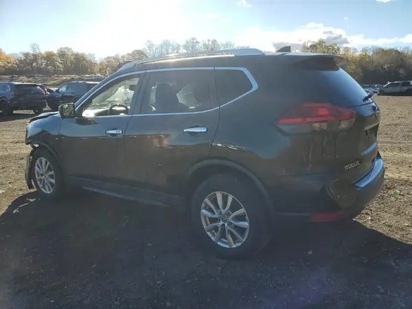 KNMAT2MV4HP505538 2017 NISSAN ROGUE - Image 2
