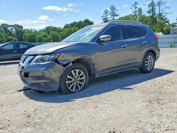 KNMAT2MV4HP506477 2017 NISSAN ROGUE - Image 1