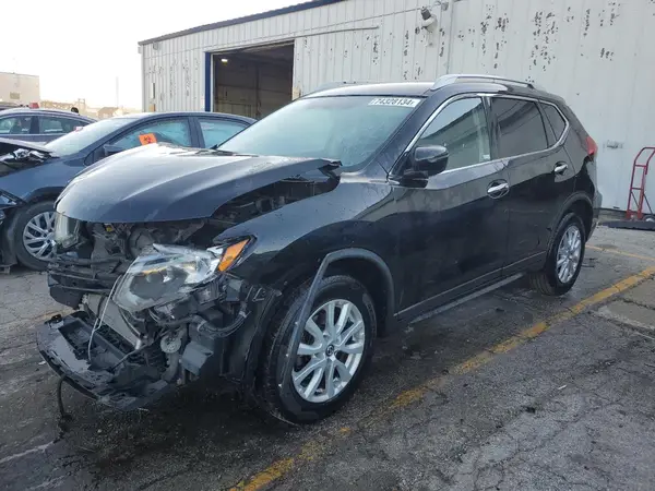 KNMAT2MV4HP506852 2017 NISSAN ROGUE - Image 1