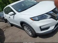 KNMAT2MV4HP510626 2017 NISSAN ROGUE