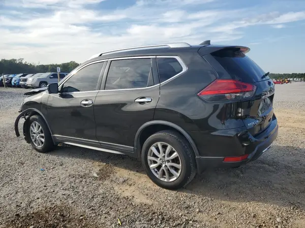 KNMAT2MV4HP512795 2017 NISSAN ROGUE - Image 2