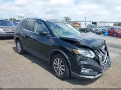 KNMAT2MV4HP533789 2017 NISSAN ROGUE