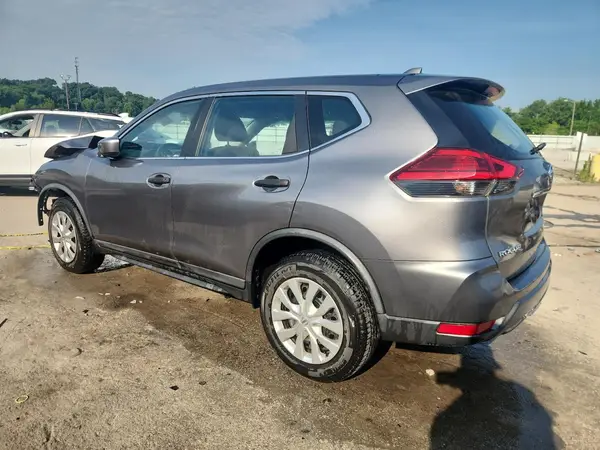 KNMAT2MV4HP533999 2017 NISSAN ROGUE - Image 2