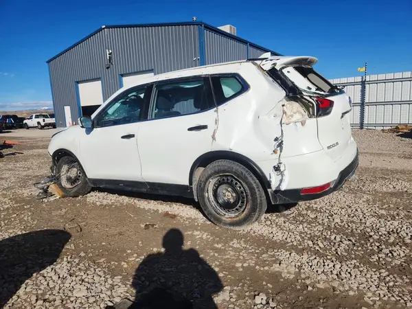 KNMAT2MV4HP536157 2017 NISSAN ROGUE - Image 2