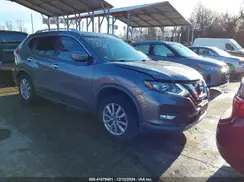 KNMAT2MV4HP540497 2017 NISSAN ROGUE