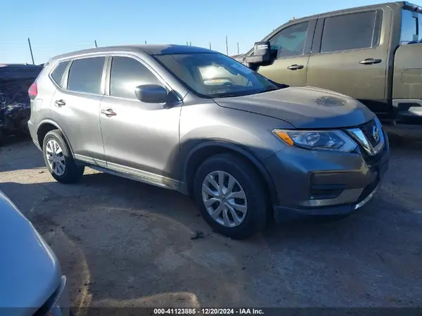 KNMAT2MV4HP543898 2017 NISSAN ROGUE - Image 1