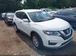 KNMAT2MV4HP549619 2017 NISSAN ROGUE