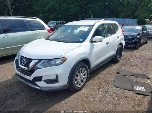 KNMAT2MV4HP549619 2017 NISSAN ROGUE - Image 2
