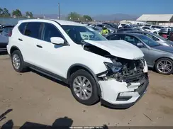 KNMAT2MV4HP549913 2017 NISSAN ROGUE