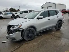 KNMAT2MV4HP555890 2017 NISSAN ROGUE