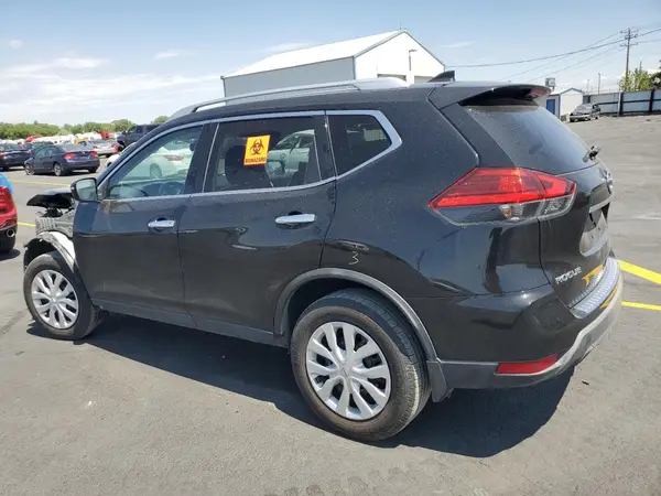 KNMAT2MV4HP562399 2017 NISSAN ROGUE - Image 2