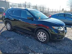 KNMAT2MV4HP562533 2017 NISSAN ROGUE