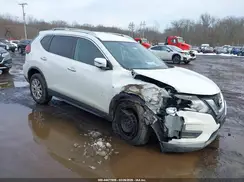 KNMAT2MV4HP563746 2017 NISSAN ROGUE