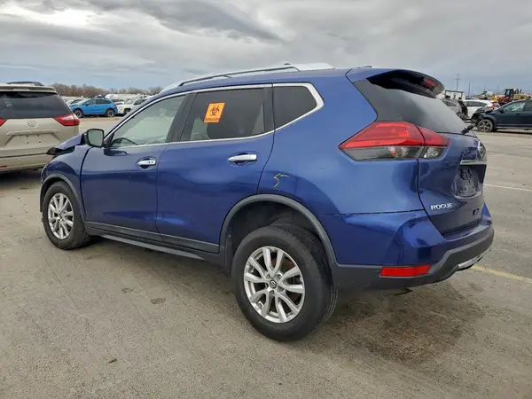 KNMAT2MV4HP566999 2017 NISSAN ROGUE - Image 2