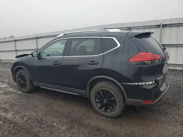KNMAT2MV4HP569756 2017 NISSAN ROGUE - Image 2