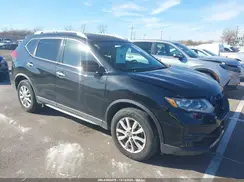 KNMAT2MV4HP575590 2017 NISSAN ROGUE