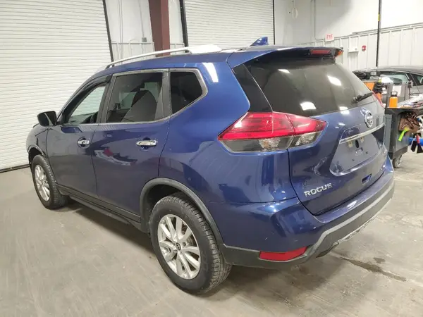 KNMAT2MV4HP581938 2017 NISSAN ROGUE - Image 2