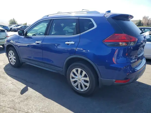 KNMAT2MV4HP585097 2017 NISSAN ROGUE - Image 2