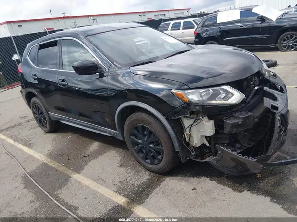 KNMAT2MV4HP590008 2017 NISSAN ROGUE - Image 1