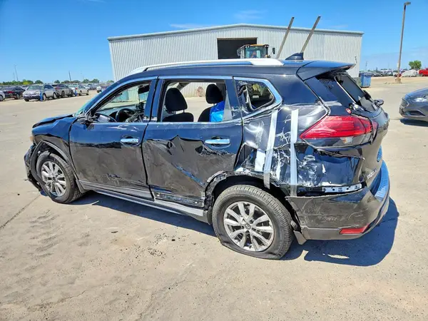 KNMAT2MV4HP594429 2017 NISSAN ROGUE - Image 2