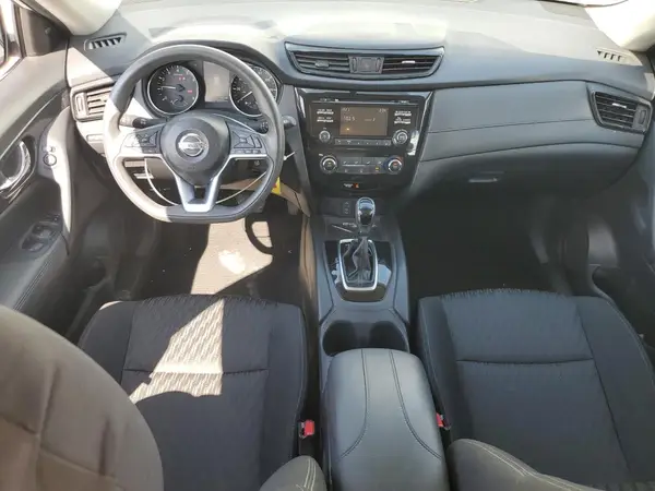 KNMAT2MV4HP600083 2017 NISSAN ROGUE - Image 8