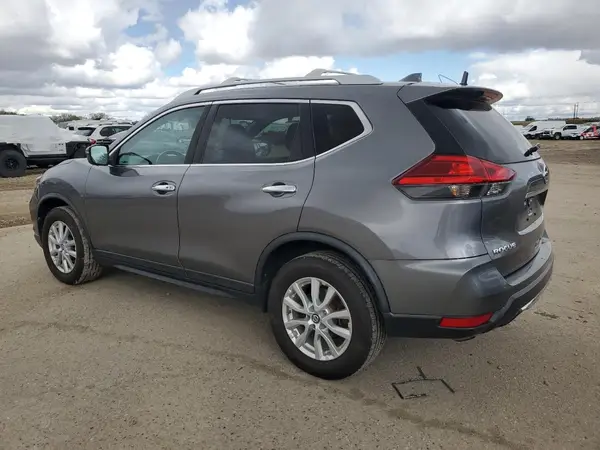 KNMAT2MV4HP600312 2017 NISSAN ROGUE - Image 2
