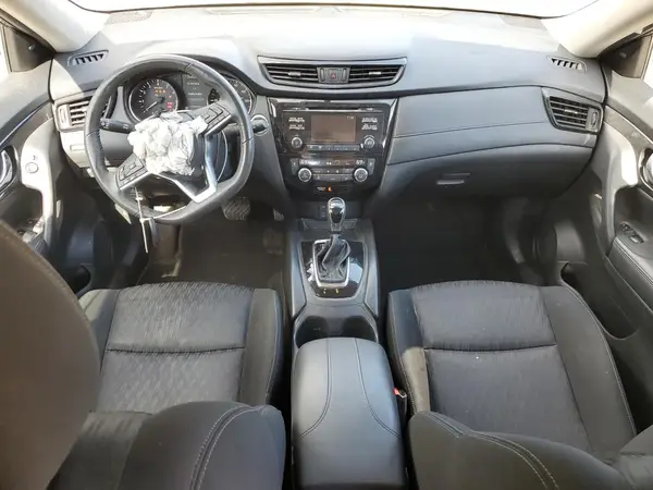 KNMAT2MV4HP600603 2017 NISSAN ROGUE - Image 8