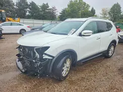 KNMAT2MV4HP601685 2017 NISSAN ROGUE