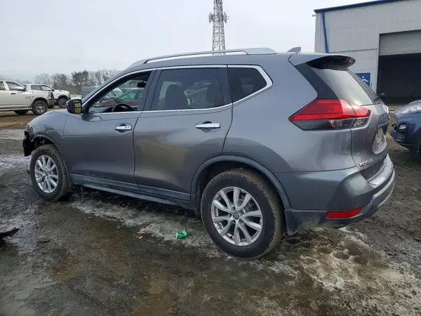 KNMAT2MV4HP604182 2017 NISSAN ROGUE - Image 2