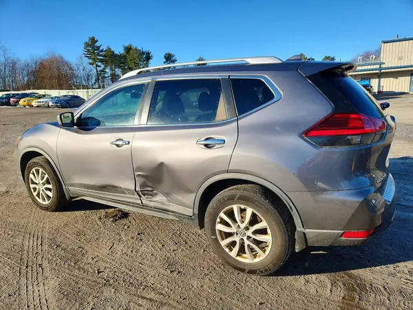 KNMAT2MV4HP607907 2017 NISSAN ROGUE - Image 2