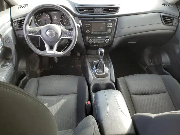 KNMAT2MV4HP609477 2017 NISSAN ROGUE - Image 8
