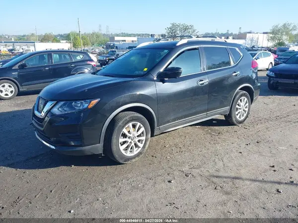 KNMAT2MV4HP617286 2017 NISSAN ROGUE - Image 2