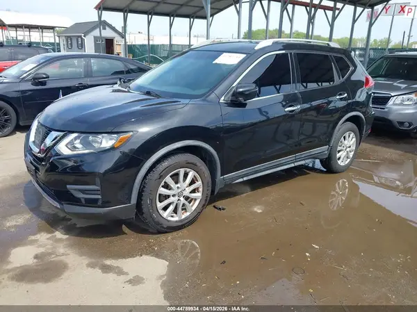 KNMAT2MV4HP619054 2017 NISSAN ROGUE - Image 2